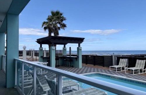 South Padre Island Apartment | 5 BEDROOM BEACHFRONT CONDO - 2nd Floor