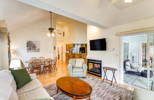 Lewes House | 5 Mi to Beach Lewes Home with Deck and Pond View