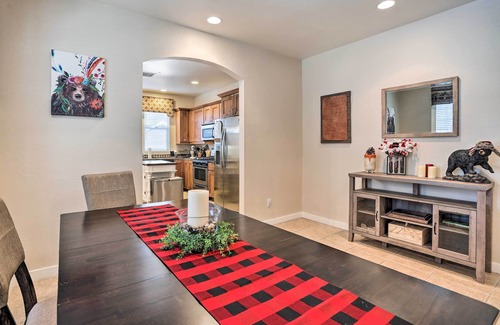 Big Bear City Cottage | 5 Mi to Big Bear Lake: Cozy Cottage w/Hot Tub
