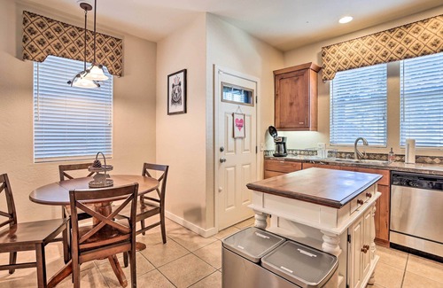 Big Bear City Cottage | 5 Mi to Big Bear Lake: Cozy Cottage w/Hot Tub