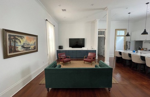 Saint Roch House | 5 minute walk to French Quarter & Frenchman Street.