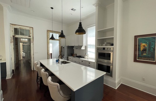 Saint Roch House | 5 minute walk to French Quarter & Frenchman Street.