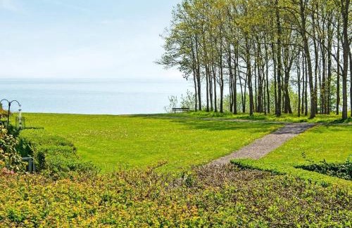 Pøt Strandby House | 5 person holiday home in Juelsminde-By Traum