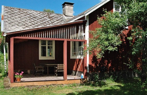Kalvsvik House | 5 Person Holiday Home in Kalvsvik