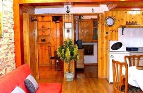 Yesod HaMa'ala Apartment | 50 m² Apartment ∙ 2 bedrooms ∙ 4 guests