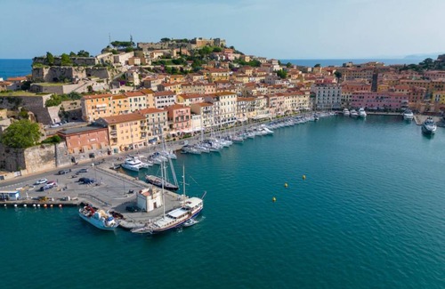 Portoferraio Old Town Apartment | 50 m² Apartment ∙ 2 bedrooms ∙ 4 guests