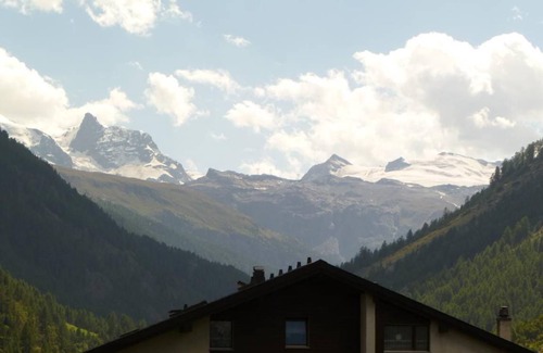 Taesch Apartment | 50 m² Apartment ∙ 1 bedroom ∙ 4 guests