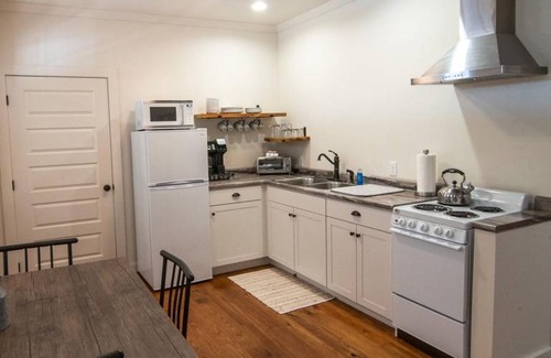 Altamont Apartment | 50 m² Apartment ∙ 2 bedrooms ∙ 4 guests