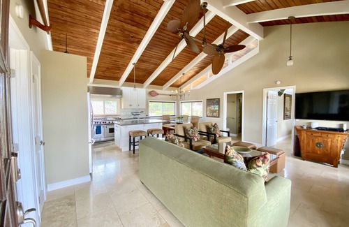 Bayview House | 50% OFF AUGUST SALE! Poipu Beach House-AC-Steps to Beach & Grand Hyatt