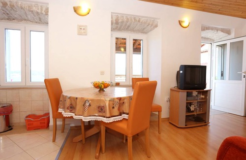 Kuciste Apartment | 51 m² Apartment ∙ 2 bedrooms ∙ 4 guests