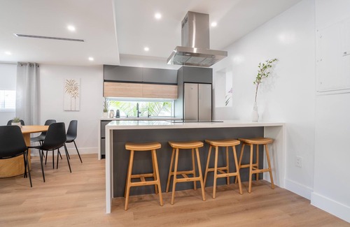 Liberty City House | 5BR HotTub/PoolTable/MiniGolf/7 min to Wynwood