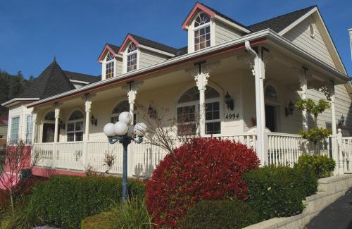 Mariposa Hotel | 5th Street Inn