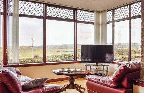 Cruden Bay Cottage | 6 bedroom accommodation in Banff