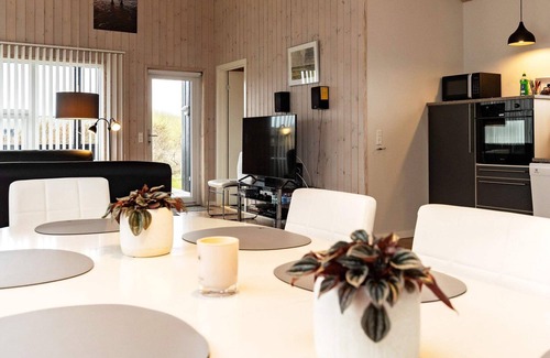 Hirtshals House | 6 Person Holiday Home in Hirtshals-by Traum