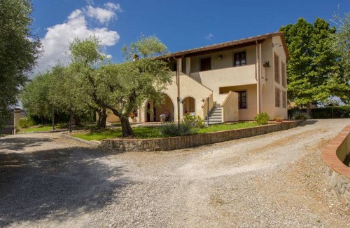 Cerreto Guidi House | 60 m² Farmhouse ∙ 2 bedrooms ∙ 4 guests
