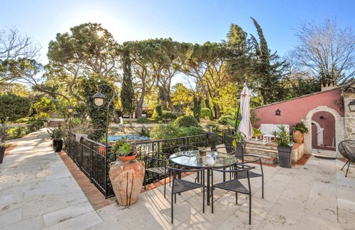 Les Brugassieres Apartment | 65 m² Apartment ∙ 2 bedrooms ∙ 6 guests