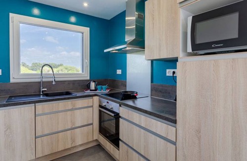Saint-Germain-sur-Ay House | 68 m² House ∙ 2 bedrooms ∙ 4 guests