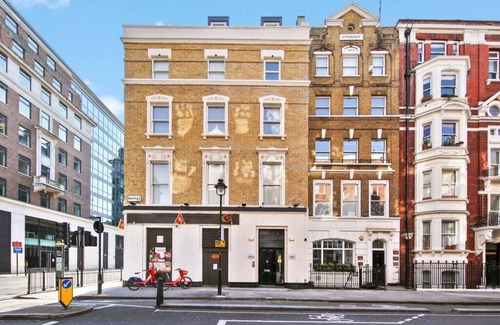 Holborn and Covent Garden Apartment | 6VH Virginia House Large Bloomsbury Studio Beautiful Interiors sleeps 2