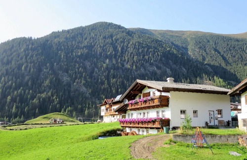 Niederthai Apartment | 70 m² Apartment ∙ 2 bedrooms ∙ 6 guests