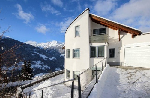 Fliess Apartment | 70 m² Apartment ∙ 2 bedrooms ∙ 5 guests