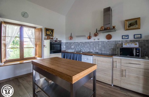 Condat-en-Combraille House | 70 m² Gîte ∙ 1 bedroom ∙ 5 guests