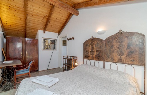 Montemarzino House | 70 m² Maisonette ∙ 2 bedrooms ∙ 4 guests