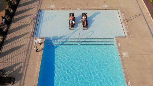 Williamsburg Resort | 70 m² Resort ∙ 6 guests