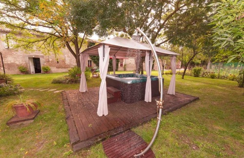 Castelnaudary House | 72 m² Gîte ∙ 2 bedrooms ∙ 4 guests