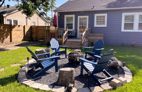 Lafayette Cottage | 74 m² Cabin ∙ 2 bedrooms ∙ 6 guests
