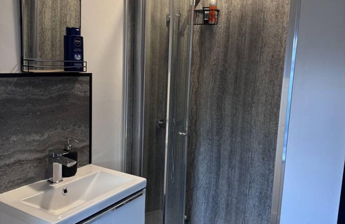 Old Trafford Apartment | 75 m² Apartment ∙ 2 bedrooms ∙ 5 guests