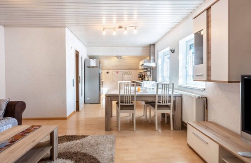 Oflingen Apartment | 75 m² Apartment ∙ 2 bedrooms ∙ 6 guests