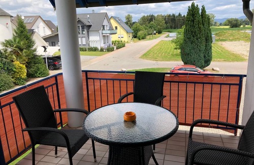 Neuried Apartment | 78 m² Apartment ∙ 2 bedrooms ∙ 4 guests