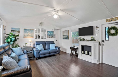 Lake Dallas House | 78 m² House ∙ 2 bedrooms ∙ 4 guests
