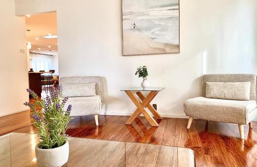 Shell Cove House | 7kW EV Point,King Bed,1 Story Spacious All Ages Entertainer