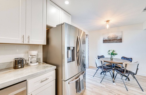 Lincoln Acres House | 8 Mi to Downtown San Diego: Chic Home w/Patio