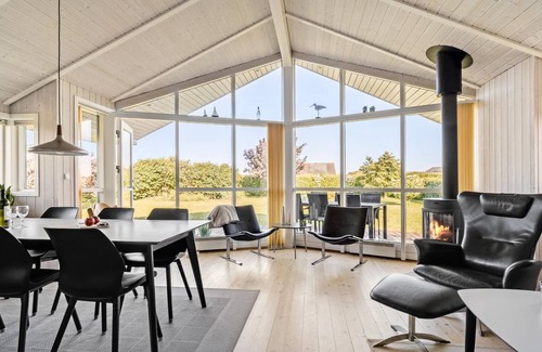 Flovt Strand House | 80 m² House ∙ 3 bedrooms ∙ 6 guests