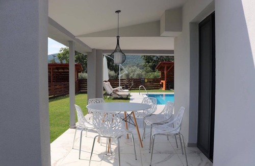 Skotina House | 80 m² House ∙ 3 bedrooms ∙ 6 guests