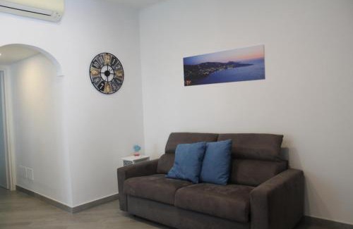 Meta House | 80062 Cute House - De Vivo Realty Meta di Sorrento