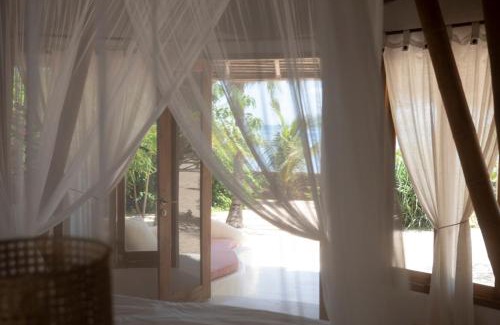Rote Island Resort | 81 Palms Resort