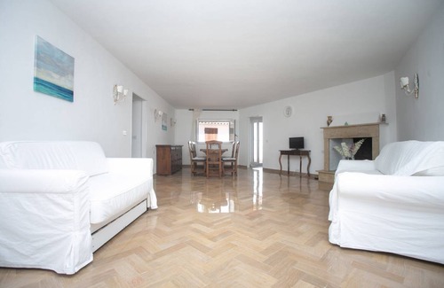 Numana Apartment | 90 m² Apartment ∙ 2 bedrooms ∙ 5 guests