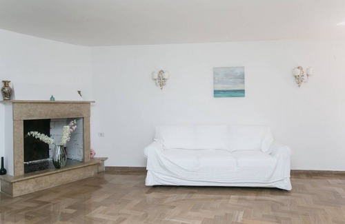 Numana Apartment | 90 m² Apartment ∙ 2 bedrooms ∙ 5 guests