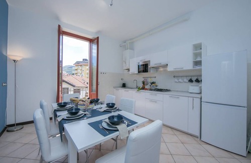 Luino Apartment | 90 m² Apartment ∙ 2 bedrooms ∙ 5 guests