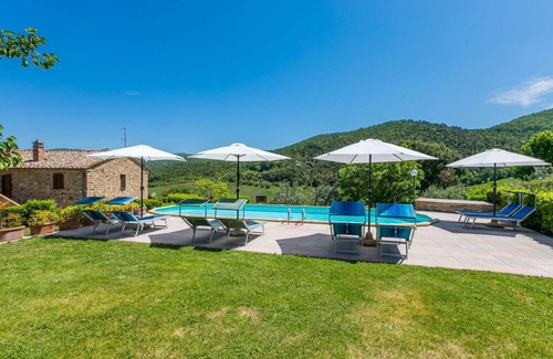 Volterra Villa | 95 m² Villa ∙ 3 bedrooms ∙ 6 guests