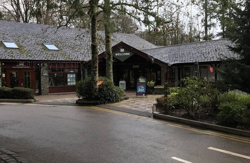Troutbeck Bridge Cabin | A beautiful Cabin on the 5 star White Cross Bay in a quiet area of the park -