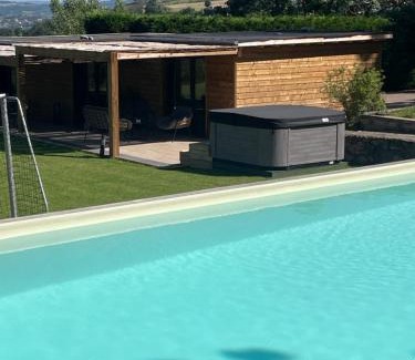 Le Puy-en-Velay House | A la ville comme à la campagne