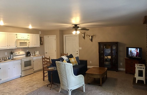 Pinnacle Bed & Breakfast | A Mighty Oak B&B