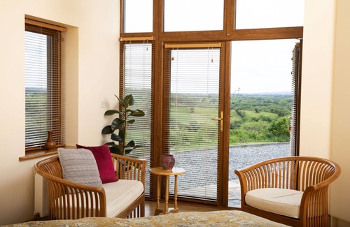 Kilfea Villa | A modern home with panoramic views of Lough Islandeady & surrounding countryside