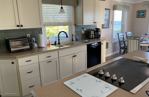 Mystic - New London Cottage | A Mystic vacation to remember