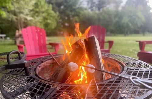 East Springfield Cabin | A peaceful place to unwind and relax for all who visit.