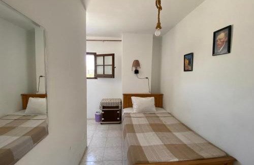Taqseem Laselky House | A private room by the rooftop